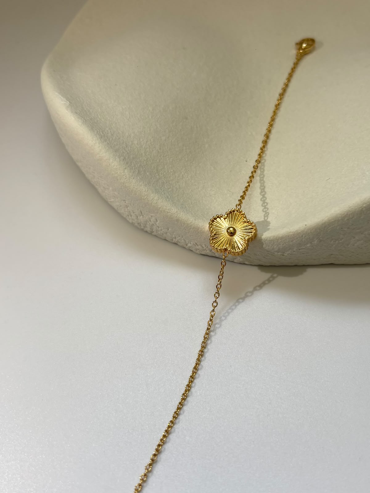 Gold adjustable bracelet styled on pearl silk